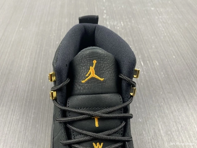 1st Kicks Taxi Black CT8013-071 Jordan Air 12 0727